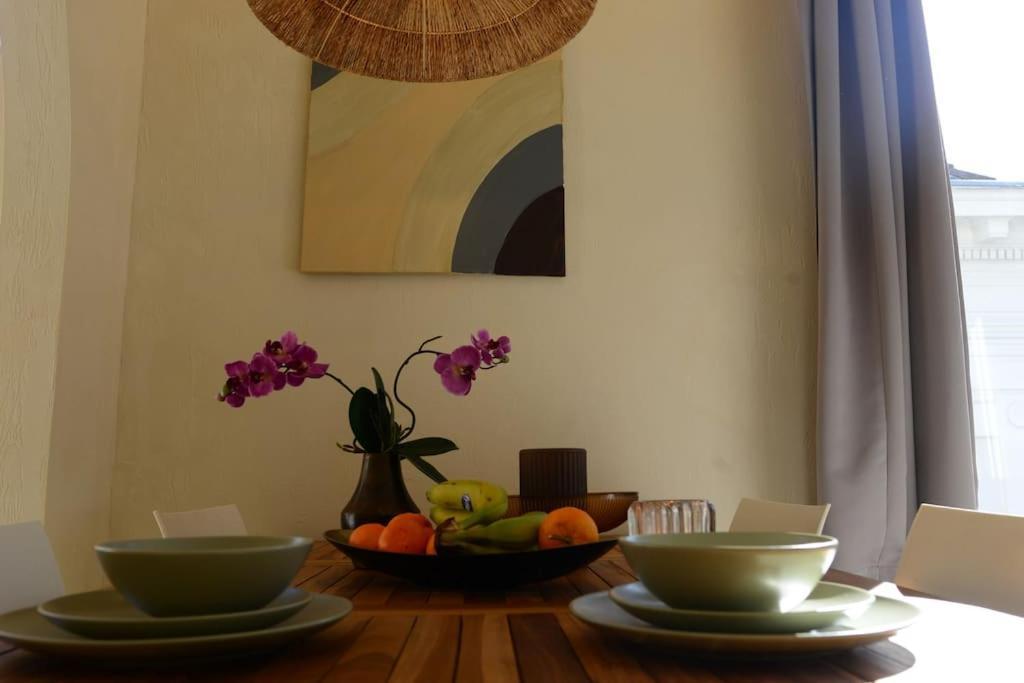 Downtown 2 Bdr Apartment ***** 3 Amberes Exterior foto